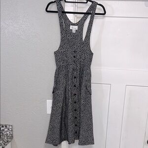 1980’s VINTAGE QS INTERNATIONAL BLACK & WHITE FLORAL DRESS